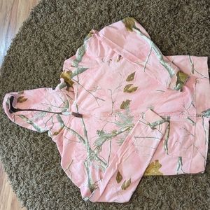 Pink camo lightweight sweatshirt